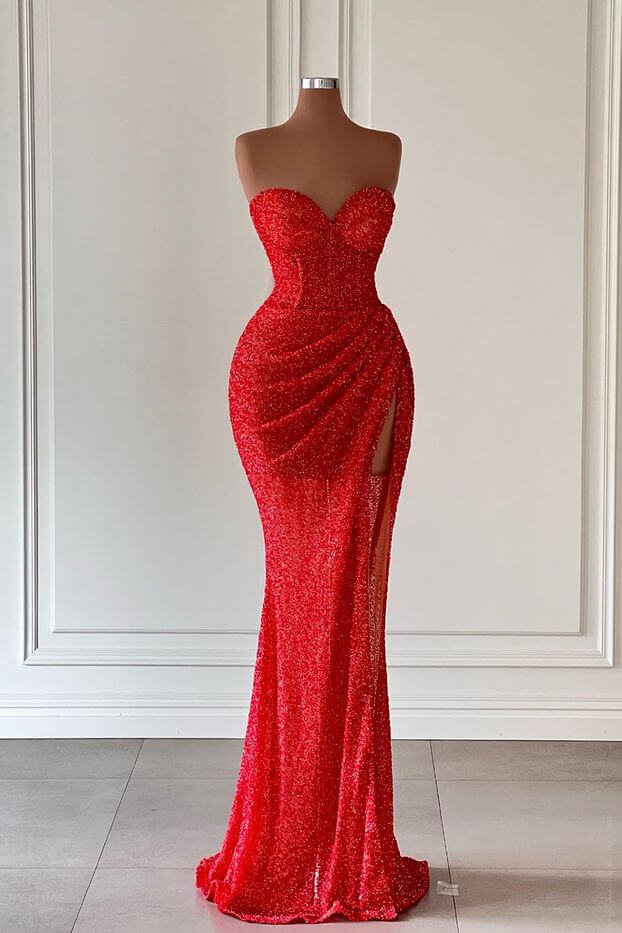 Robe de bal sirène sans manches à décolleté en cœur avec paillettes et fente haute sur la cuisse