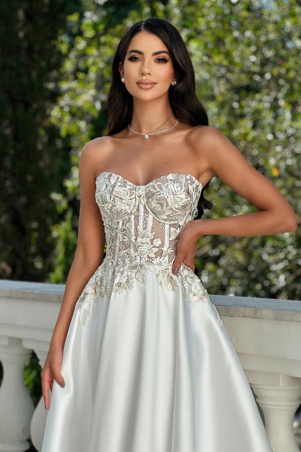 White Satin A Line Strapless Sweetheart Tea Length Prom Dress With Lace