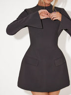 The Ultimate Muse – Minikleid mit geteilten Ärmeln 
