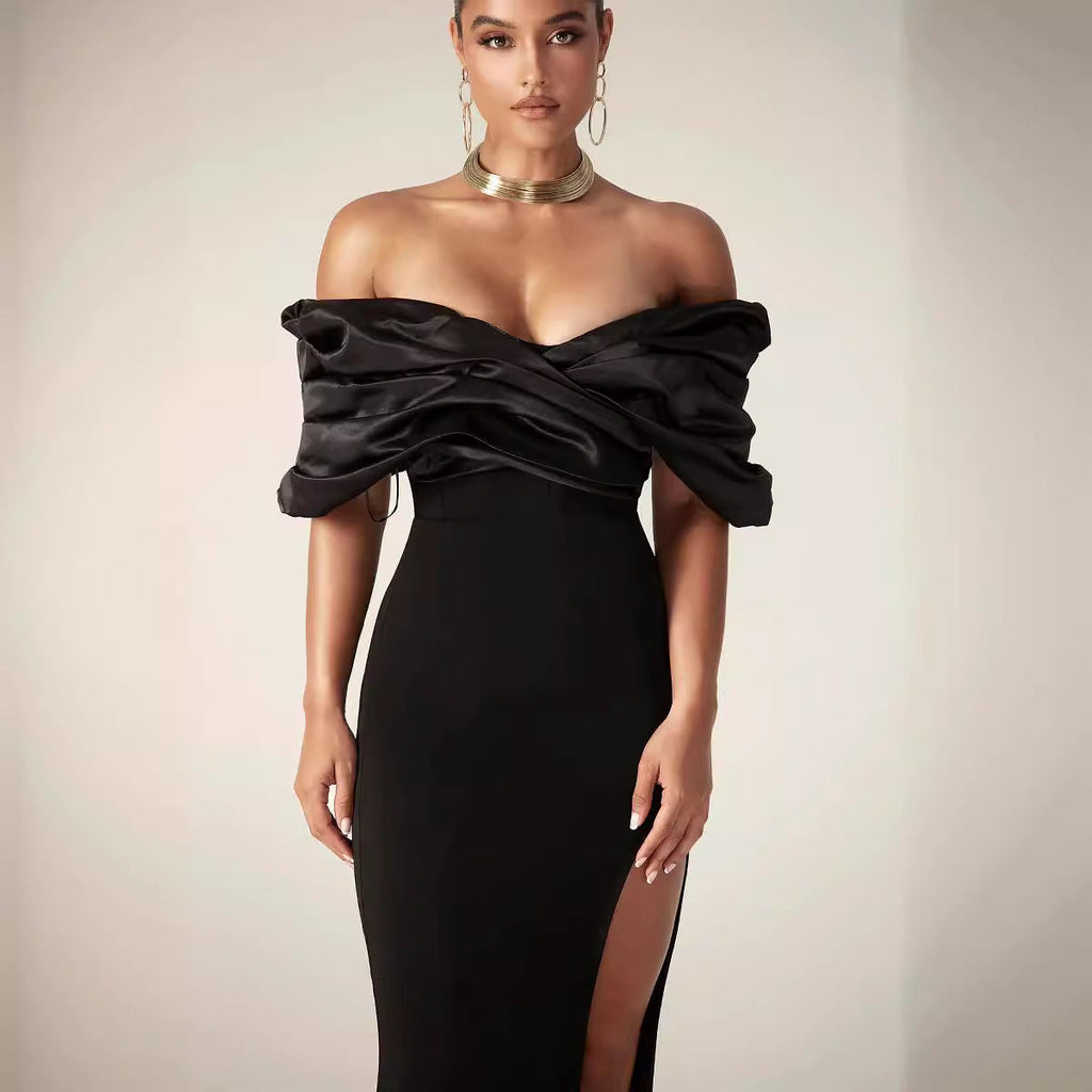 Vestido de baile com racha e franzido fora do ombro