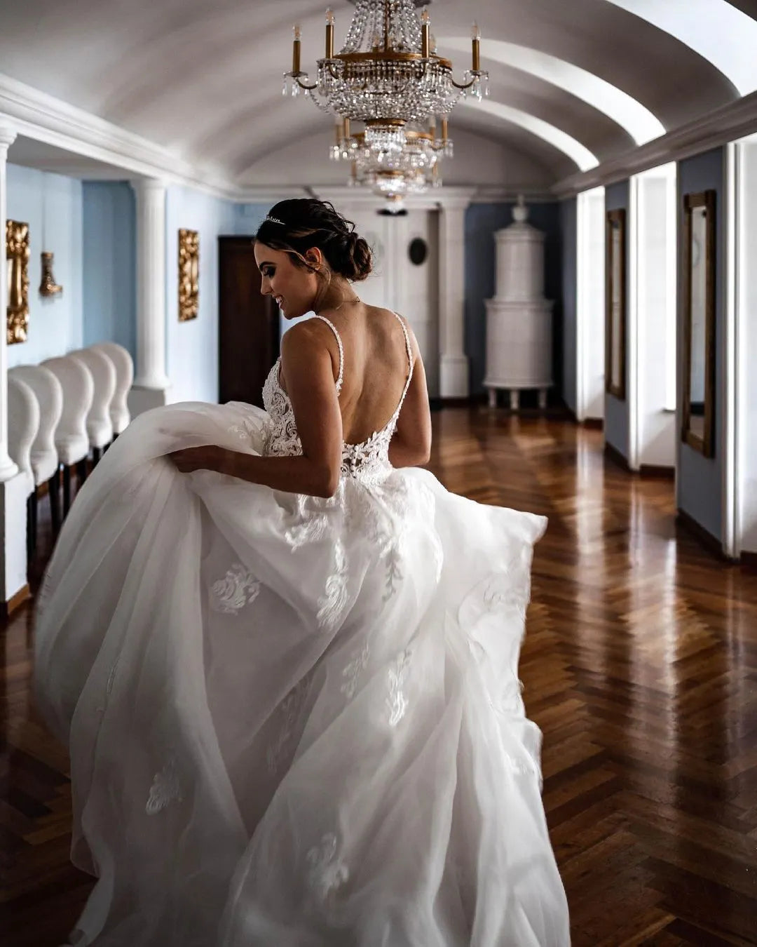 Charming Spaghetti Strap A Line Wedding Dress With Lace Tulle
