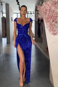 Abito lungo da sera con scollo a cuore, paillettes e spacco stile sirena