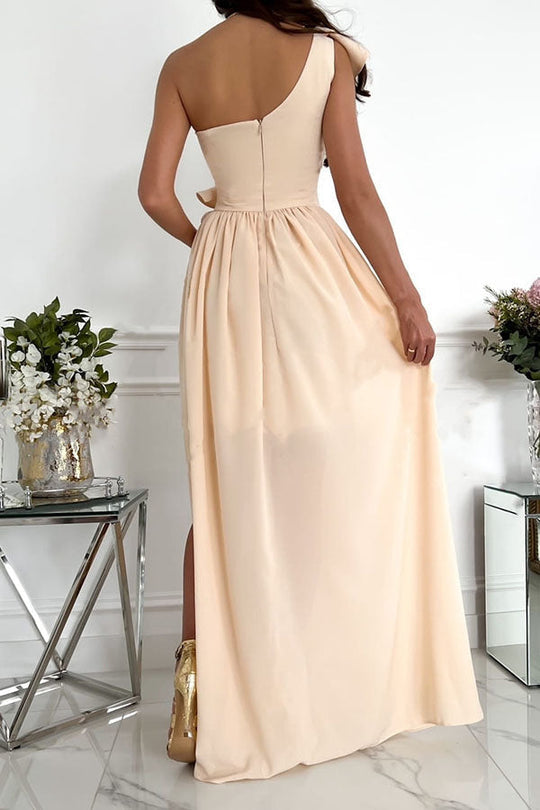 Robe de soirée longue à une épaule froncée Darling Muse