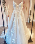 Elegant A Line Floor Length Wedding Dress With Spaghetti Straps Lace Appliques
