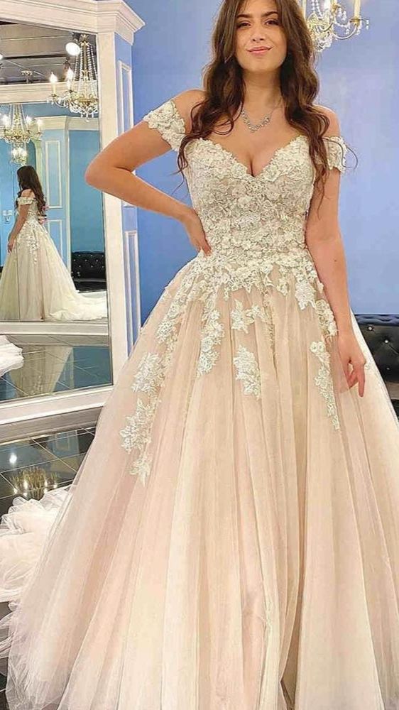 Elegant Off Shoulder A Line Long Wedding Dress With Tulle Lace
