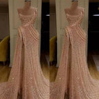 Magnifique robe longue de bal sirène fendue sans bretelles ornée de paillettes