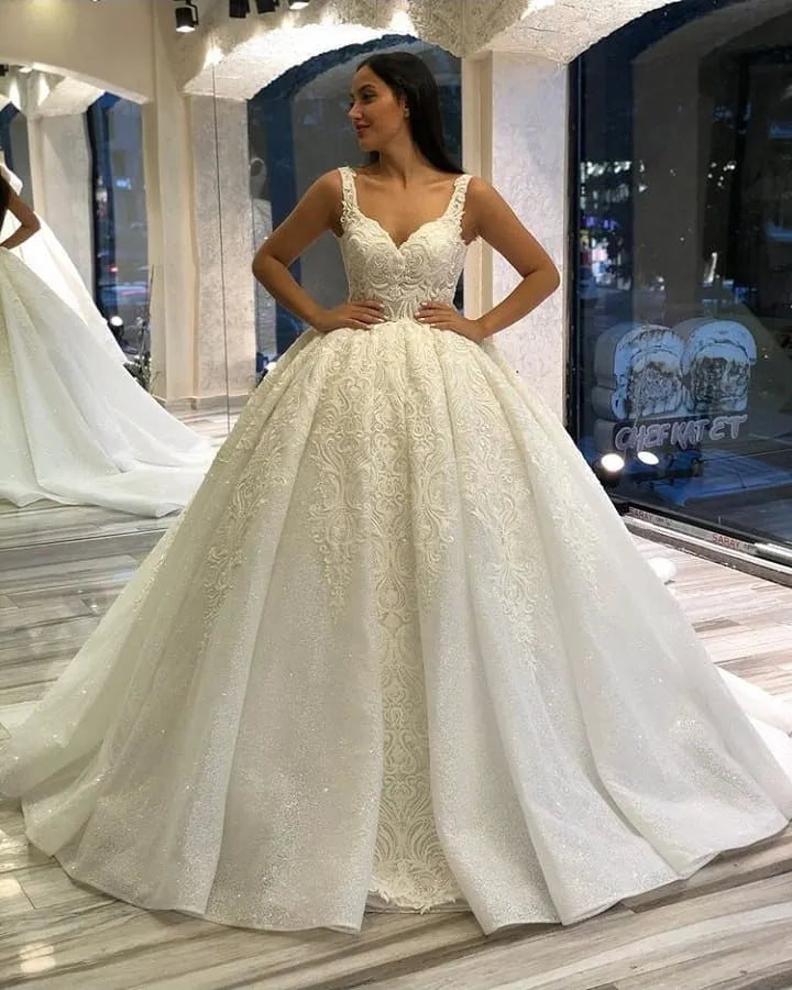 Spaghetti Straps Sequins Backless Ball Gown Sweetheart Wedding Dress Lace