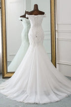 Sexy Long Off The Shoulder Mermaid Silhouette Wedding Dress With Lace Tulle