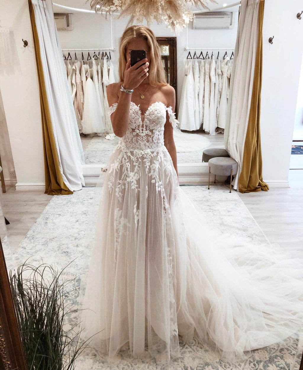Off The Shoulder Champagne Backless Wedding Dress With Tulle Lace Appliques
