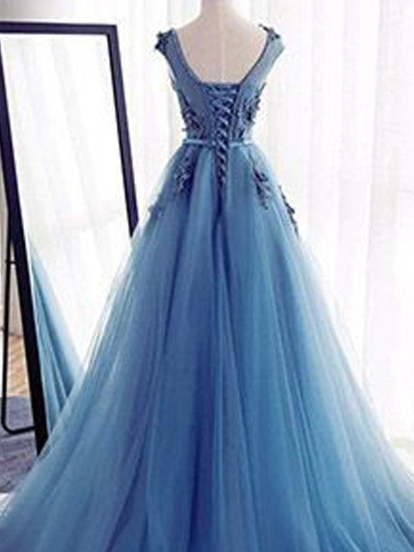 Ball Gown Sleeveless Jewel Applique Tulle Prom Dresses