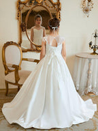 Ball-Gown/Princess Satin Sweep Train First Communion Flower Girl Dress
