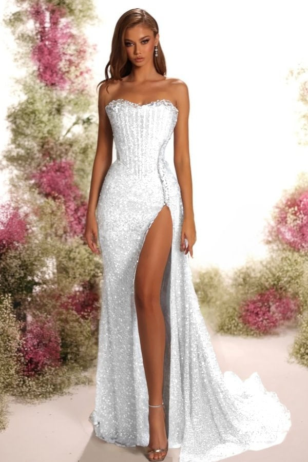 Vestido de baile sem alças sem mangas com lantejoulas plissadas e corte comprido