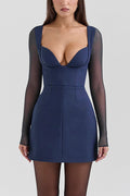 Robe courte trapèze à manches longues avec empiècements en résille et encolure en V profond - Bleu - Précommande