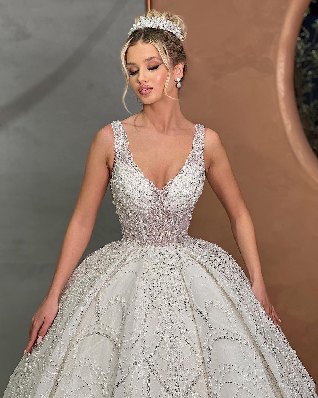 Beautiful Ball Gown Spaghetti Strap Wedding Dress With Beading