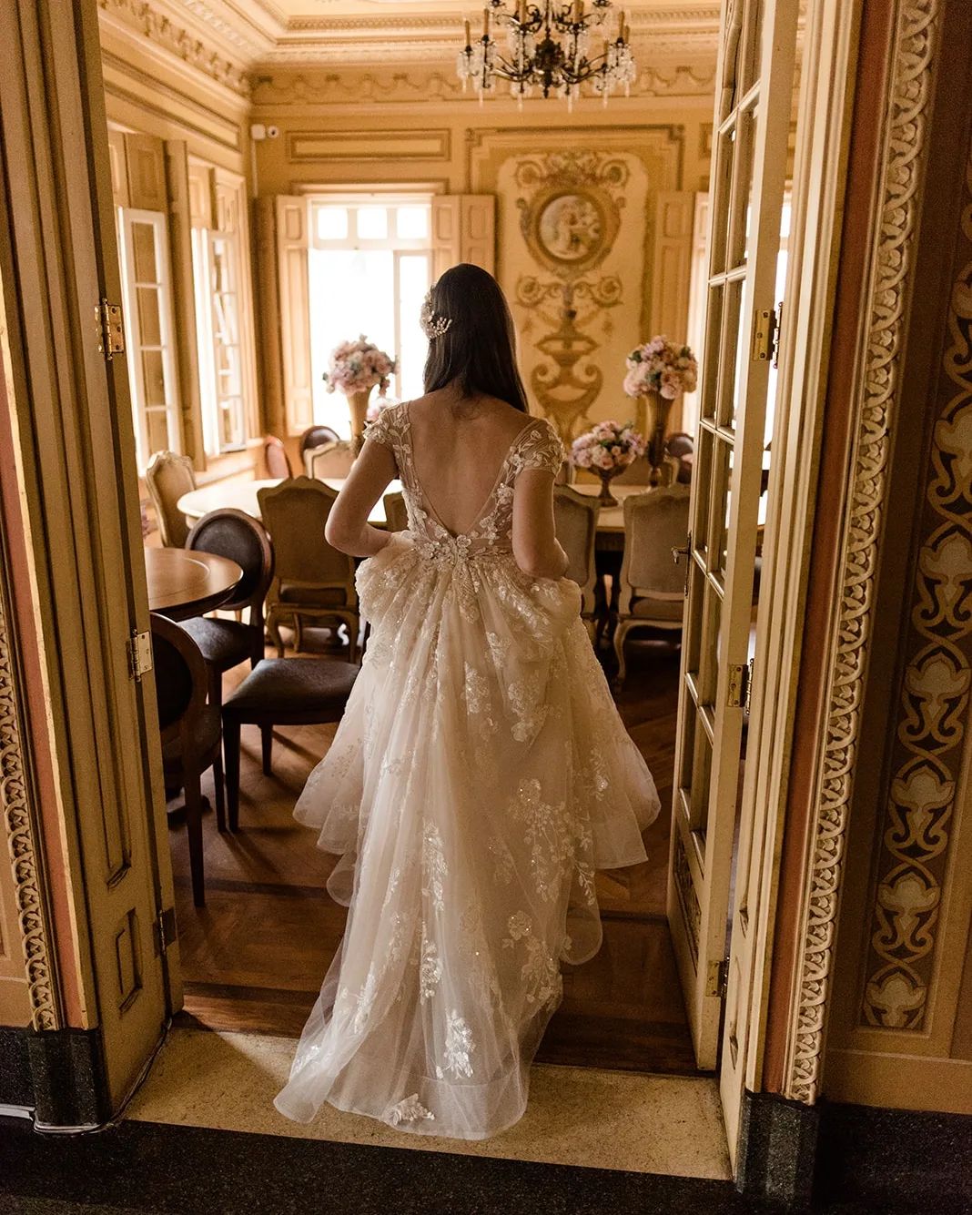 Beautiful Long A-line V-neck Lace Wedding Dresses With Cap Sleeves