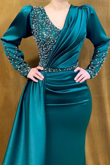 Beautiful Long Green V-neck Beading Mermaid Evening Dresses With Long Sleeves