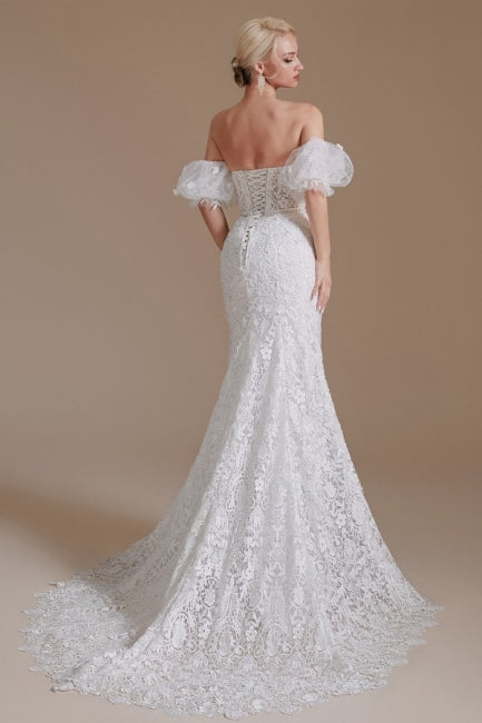 Beautiful Off-the-shoulder Sleeveless Mermaid Floor-Length Lace Wedding Dresses with Applique