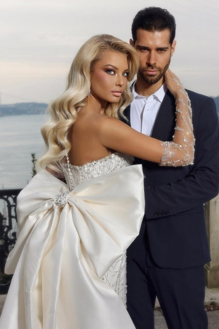 Beautiful Strapless Sweetheart Mermaid Wedding Dress with Chapel Train
