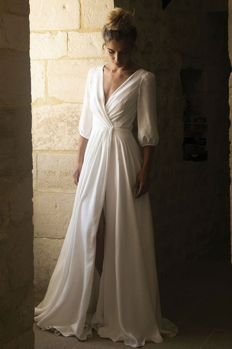 Half Sleeves Wedding Dress With V Neck Lace Bodice For Bride