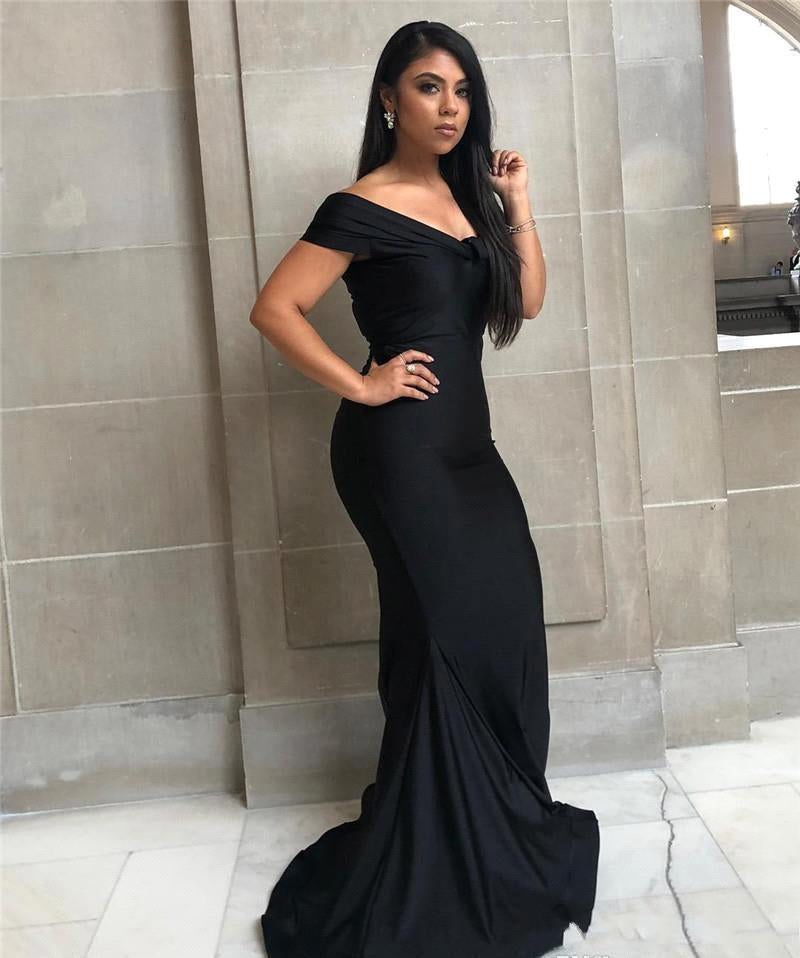 Black Off-the-shoulder Floor-length Backless Mermaid Prom Dress