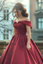 Burgundy Off-the-shoulder A-Line Satin Wedding Dresses Bridal Gowns With Lace