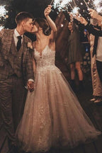 Romantic Long Tulle Lace Wedding Dress with Spaghetti Straps A Line V Neck