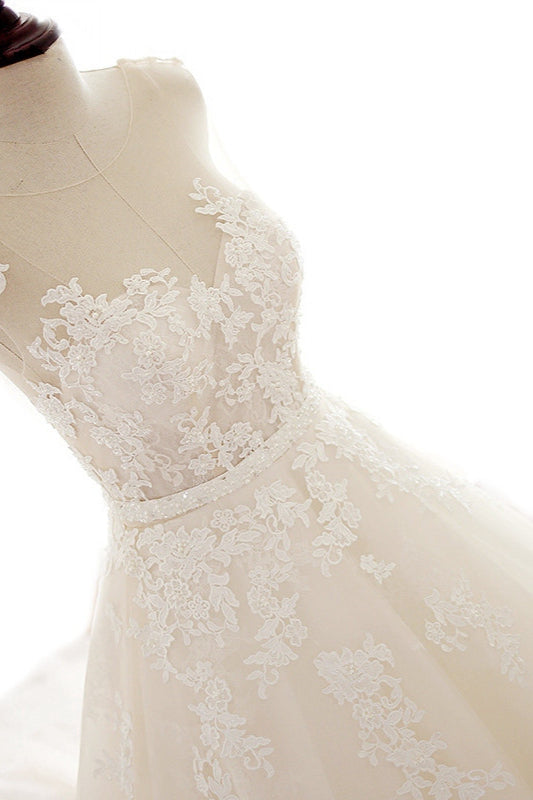Vintage Jewel Tulle Long A Line Wedding Dress With Appliques Lace