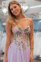 Vestidos longos de baile em chiffon lilás com aplicações e decote coração