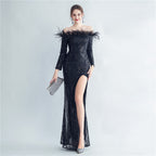 Schulterfreies Abendkleid mit Fischschwanz und Pailletten aus hochdichtem Straußenhaar 