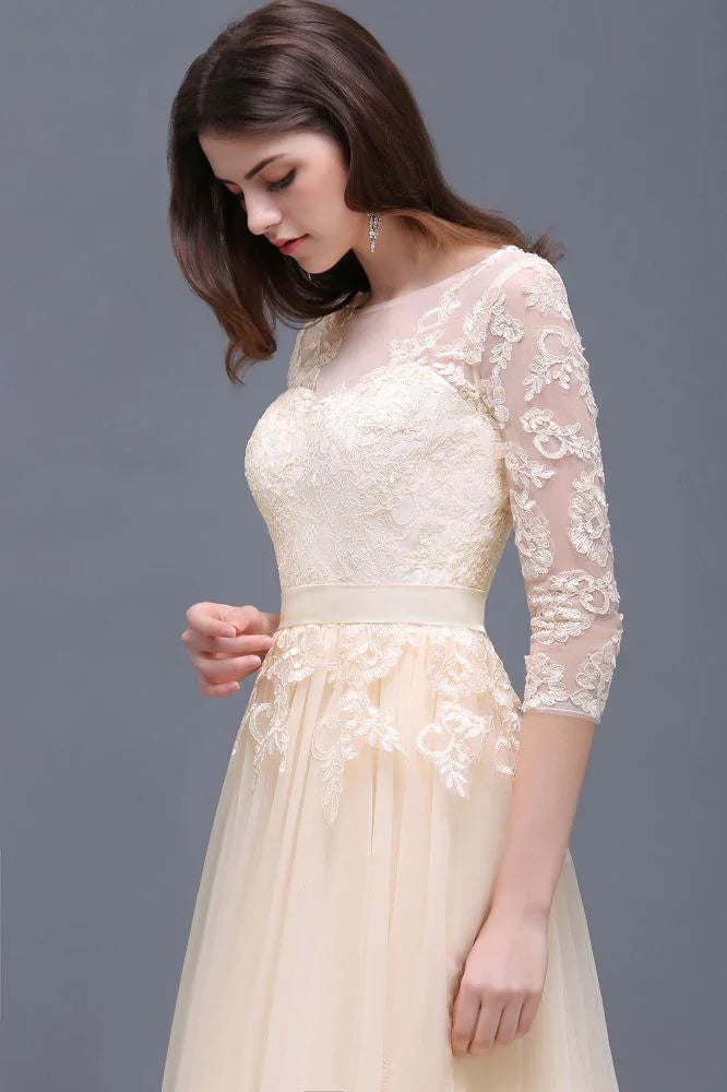 Champagne Scoop A-line Lace Appliques Prom Dress