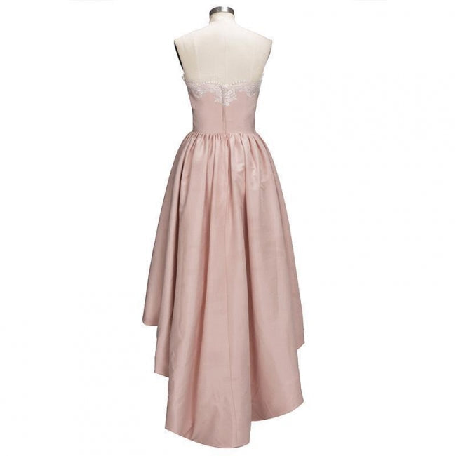 Charming Sweetheart Lace Hi-Lo Homecoming Dress Gold Sleveless Short Party Dress with Appliques