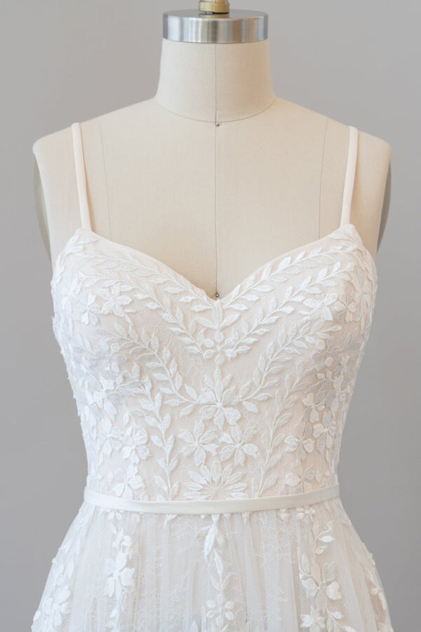 Chic Long A-line Sweetheart Spaghetti Strap Appliques Tulle Wedding Dress