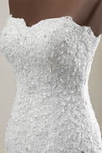 Chic Strapless Lace Appliques Mermaid Wedding Dress With Beading White