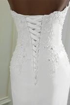Chic Strapless Lace Appliques Mermaid Wedding Dress With Beading White