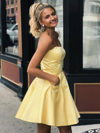 Cute Yellow A-line Strapless Satin Short Prom Homecoming Dresses with Pockets