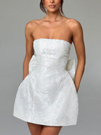 Robe courte tubulaire en jacquard élégante et sensuelle avec nœud