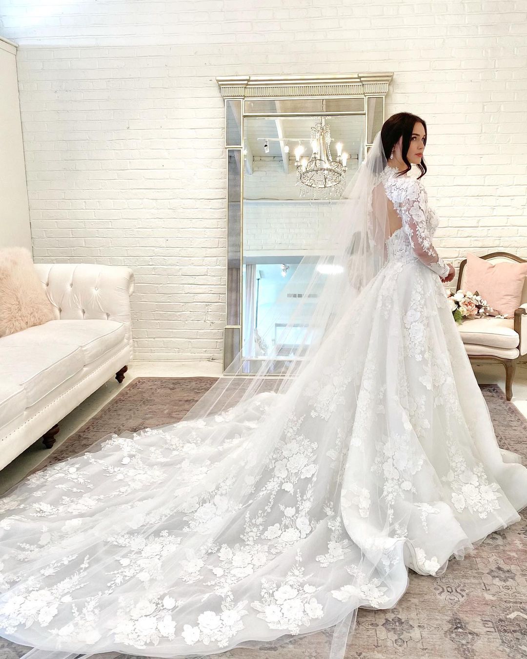 Vintage Open Back Long A Line High Neck Wedding Dress With Lace Sleeves