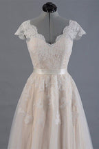 Lace Long Sleeve Wedding Dress With Elegant Silhouette
