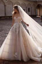 Backless A Line Sweetheart Wedding Dress With Tulle Floral Lace Train