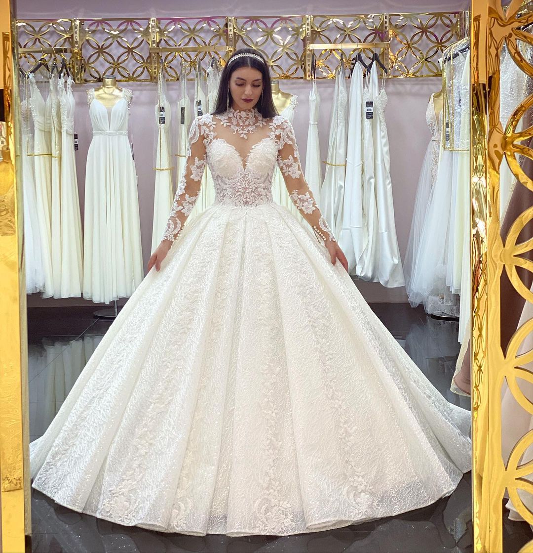 Elegant Long Sleeve Wedding Dress With Lace Appliques And High Neck