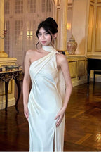 Halter Sleeveless Backless Long Mermaid Prom Dress With Pleated Skirt