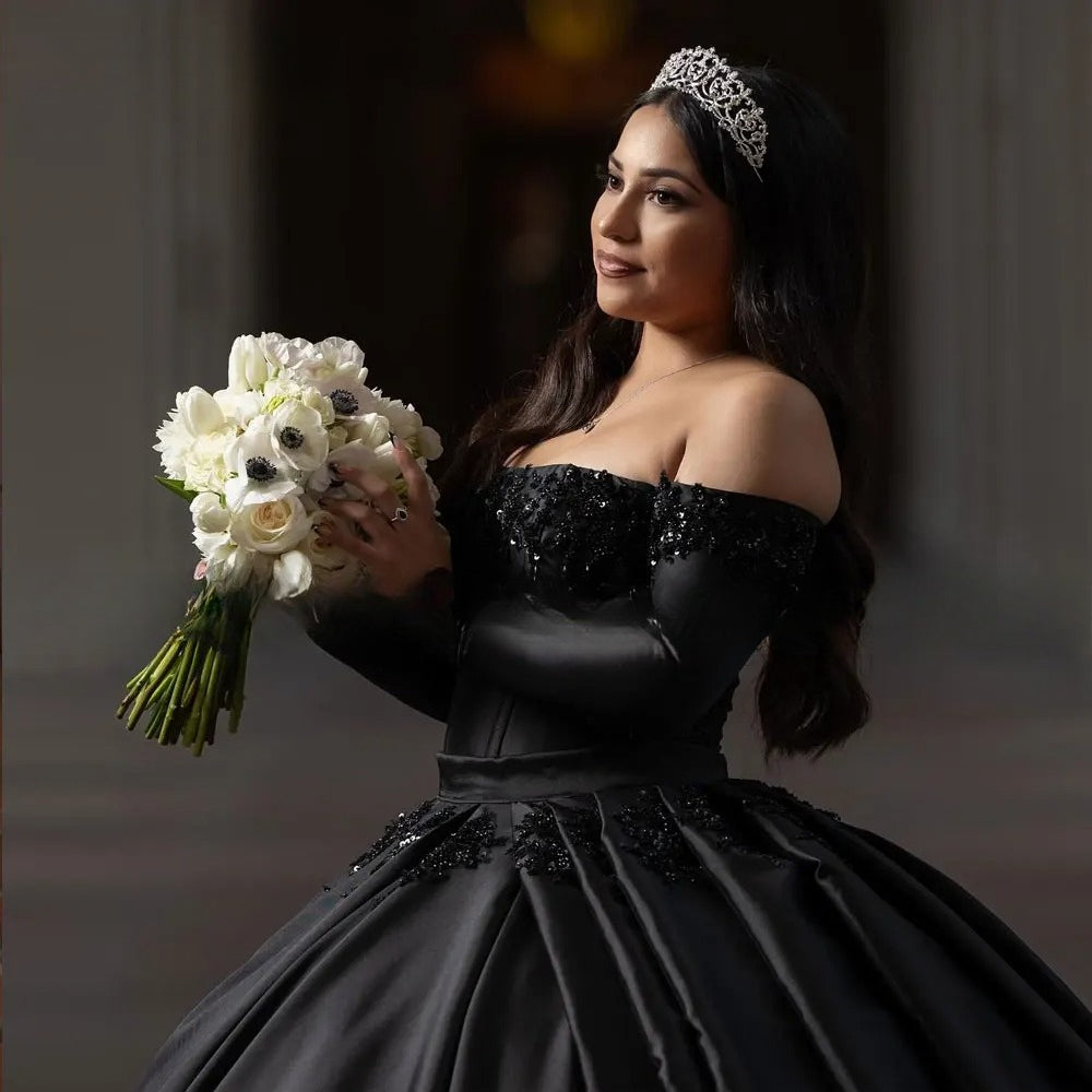 Customized Long Sleeves Black Ball Gown Quinceanera Dress 2026 Bead Two Pieces Sweet 16 Dress Birthday Party Vestidos De
