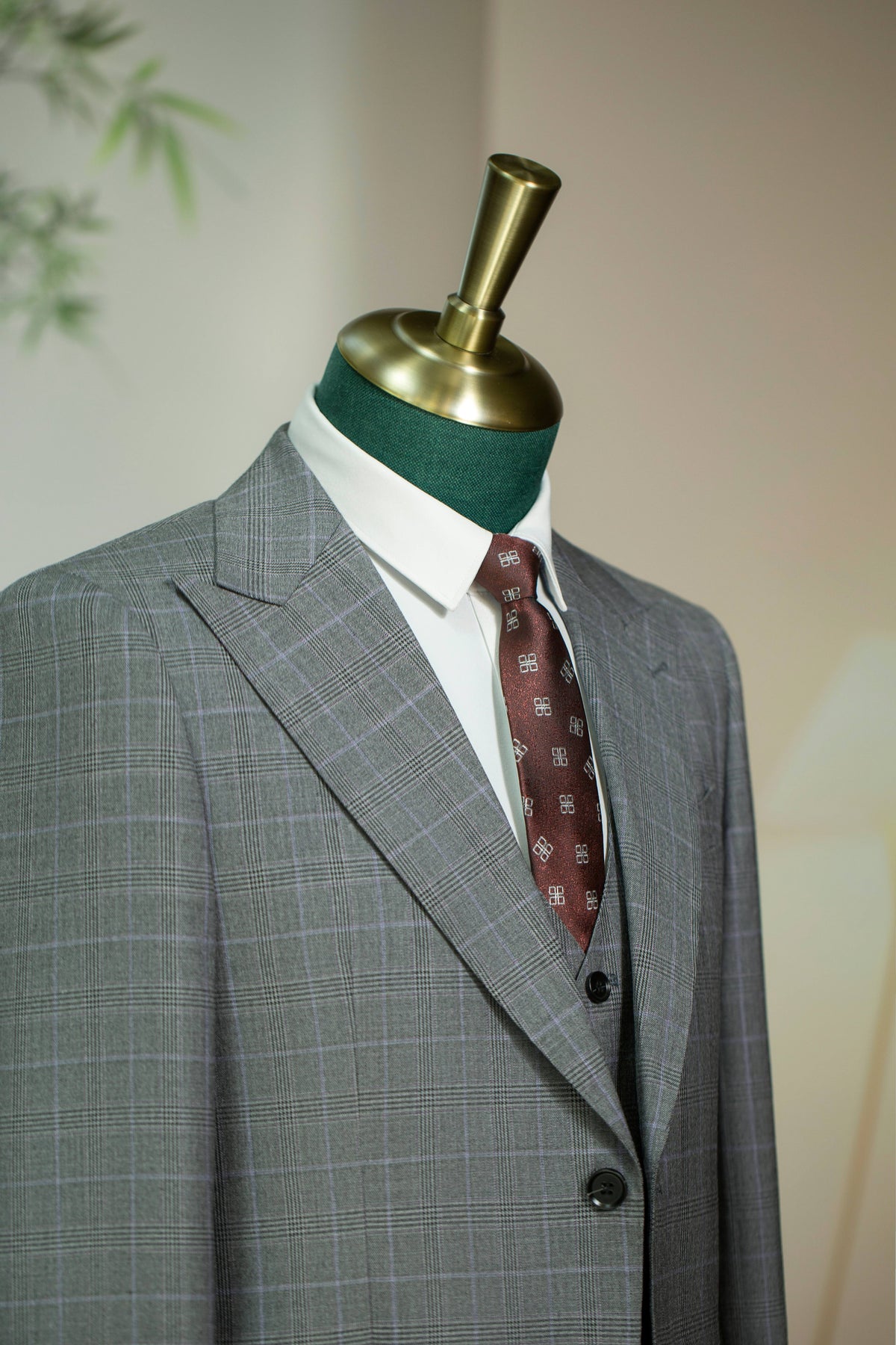 Diberon Men Three-Piece Slim Fit Wedding Suit Groom Groomsman