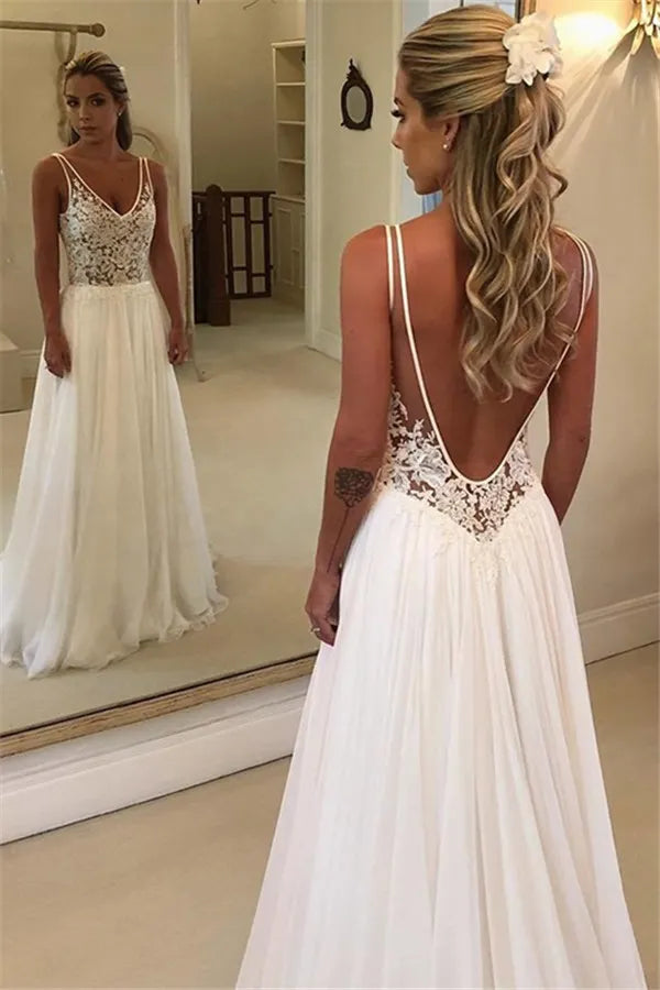 Lace Sleeveless Long Beach Wedding Dress With Elegant Flowing Silhouette