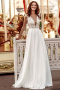 Elegant Long Sleeveless Chiffon Wedding Dress for Bride with Romantic Silhouette