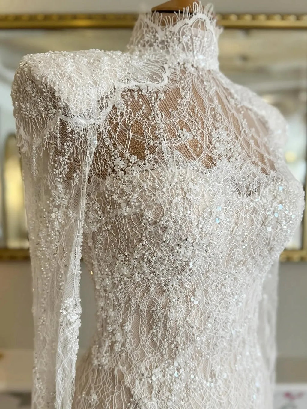 Mermaid Wedding Dress Open Back With Lace Appliques And Wide Straps