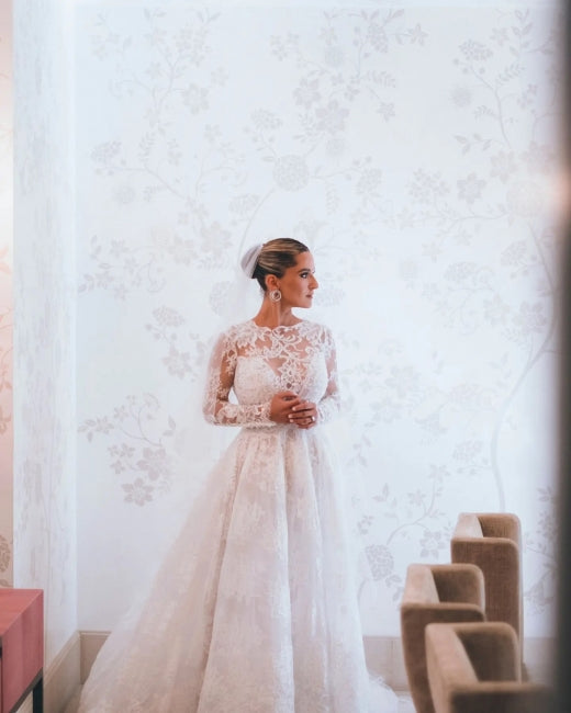 Robes de mariée longues à manches longues en ligne A, dos nu avec dentelle