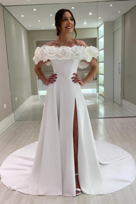 Robes de mariée blanches en satin, sans manches, à encolure bardot, coupe trapèze, avec fente