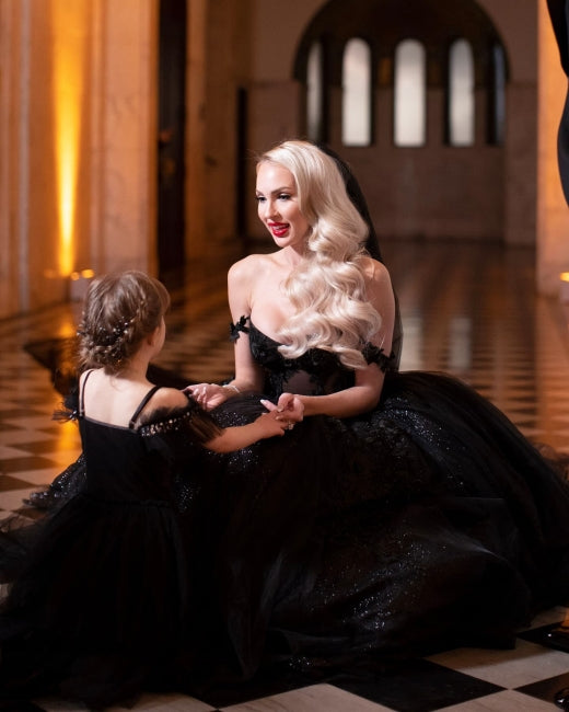 Robes de mariée noires à paillettes, ligne A, épaules dénudées, avec dentelle, de créateur