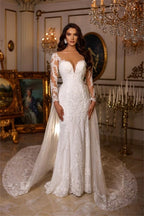 Vestidos de Noiva Compridos em Linha A com Decote em V, Aplicações de Renda e Mangas Compridas